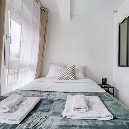 Beautiful Apartement With 2 Bedrooms In Paris Centre Екстериор снимка